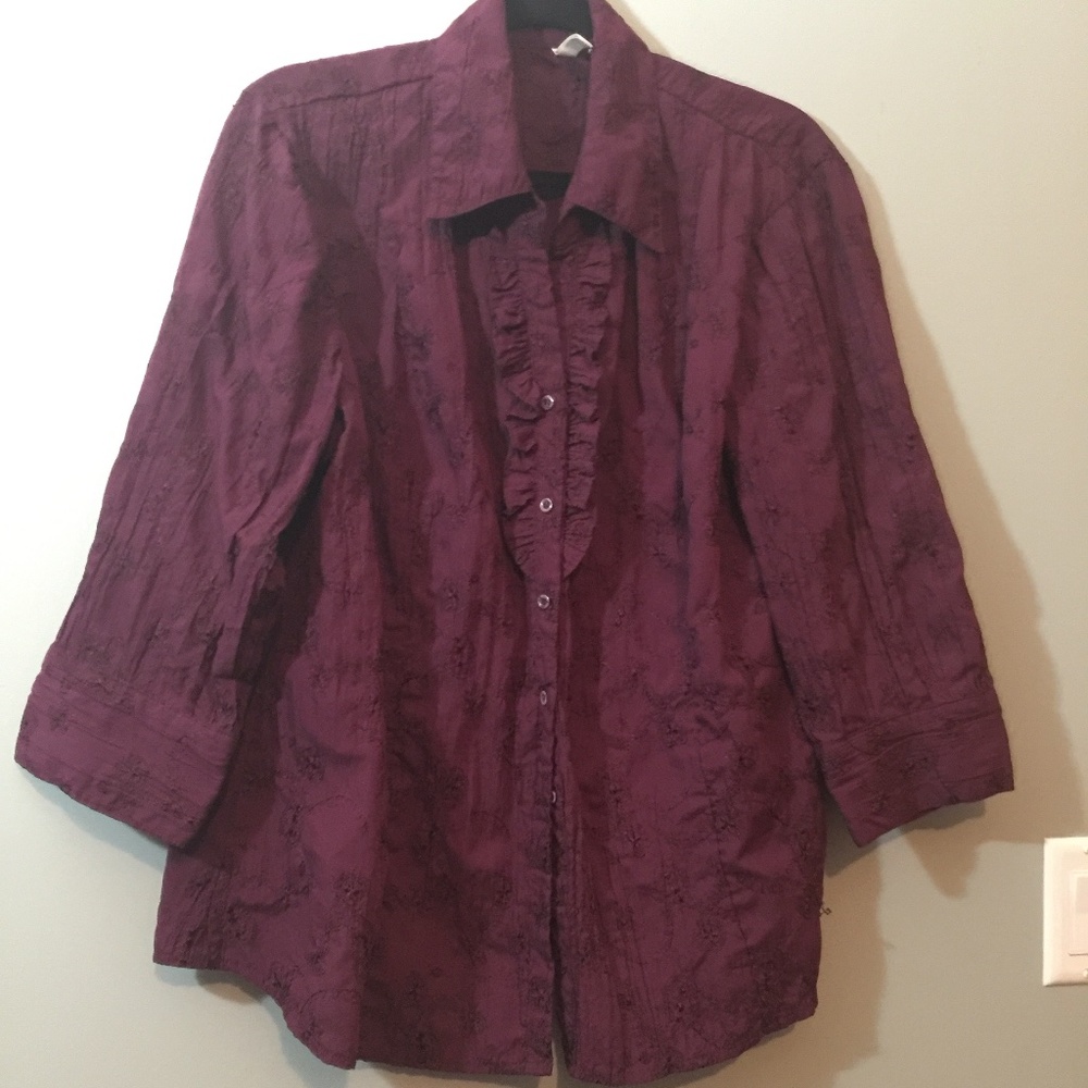 Women XL burgundy blouse